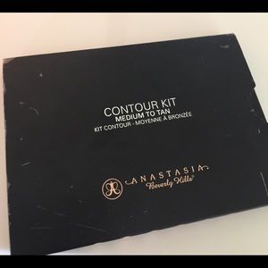 Anastasia Contour Kit - Medium to Tan